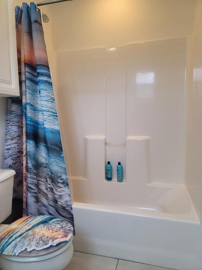 Entire Guesthouse 5 Mins To Siesta Key & Downtown Sarasota Exteriér fotografie