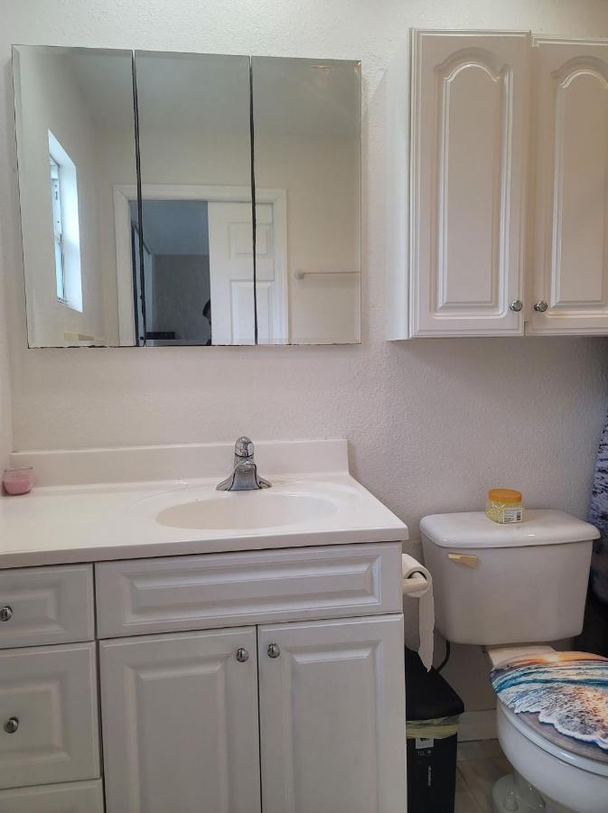 Entire Guesthouse 5 Mins To Siesta Key & Downtown Sarasota Exteriér fotografie